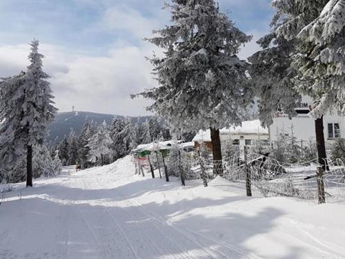 Fichtelberghuette Hotel Oberwiesenthal Bagian luar foto