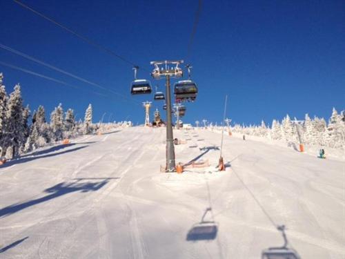 Fichtelberghuette Hotel Oberwiesenthal Bagian luar foto